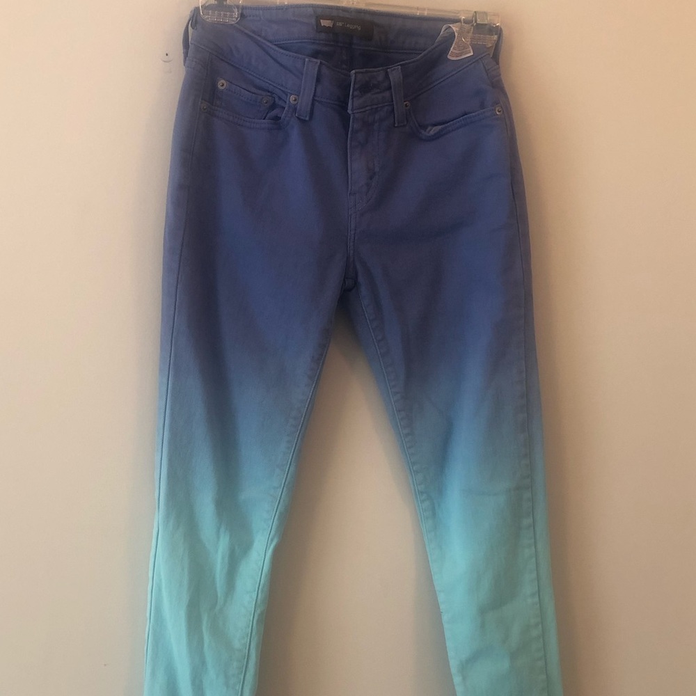 Cool blue to teal fade Levi’s
